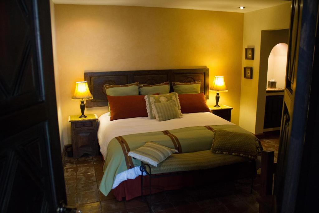 Hotel La Casa De Don Pedro à Antigua Extérieur photo