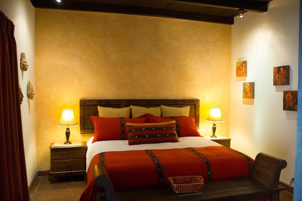 Hotel La Casa De Don Pedro à Antigua Extérieur photo